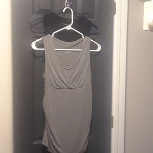 Two xs Liz Lange maternity/nursing tanks